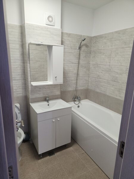 Militari Residence, Iuliu Maniu