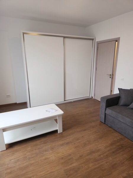 Militari Residence, Iuliu Maniu